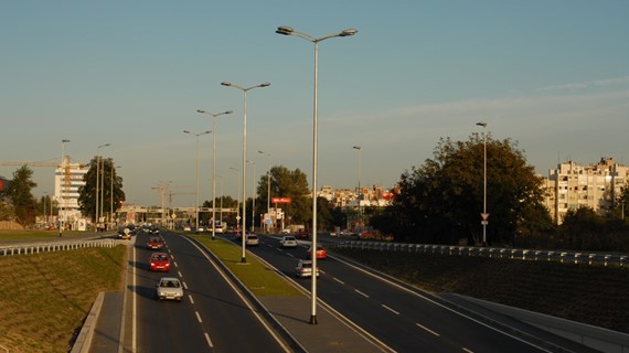 Rasvjetni i reflektorski stupovi